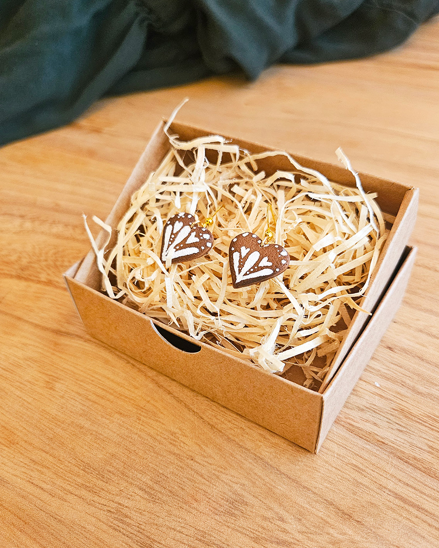 02_20251106_082631 piparkoogisüdamed kõrvarõngad