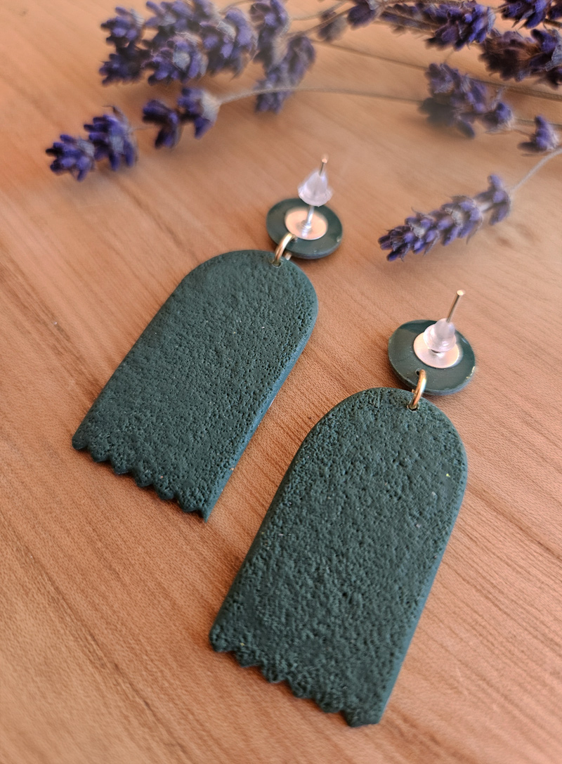 04-3-20251118_135834 kõrvarõngad käsitsi maalitud lilledega