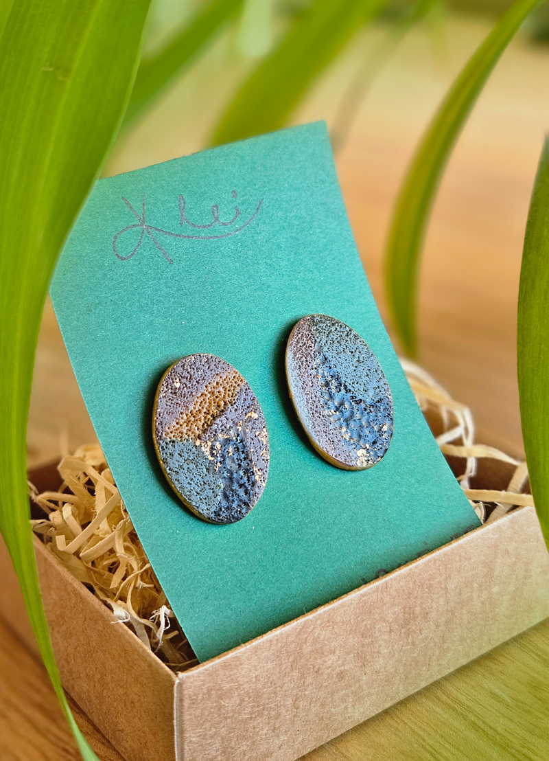 maoaasta kõrvarõngad