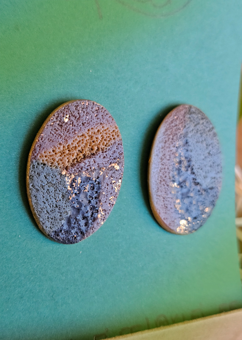 maoaasta kõrvarõngad