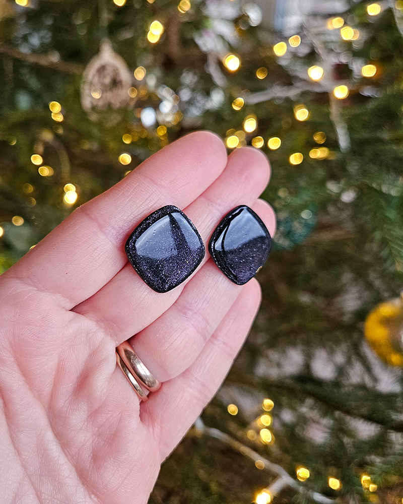 säravad pidulikud kõrvarõngad