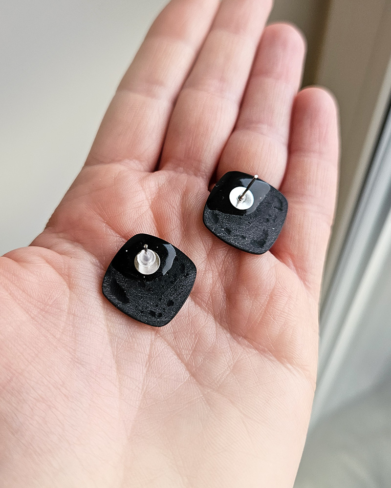 säravad pidulikud kõrvarõngad