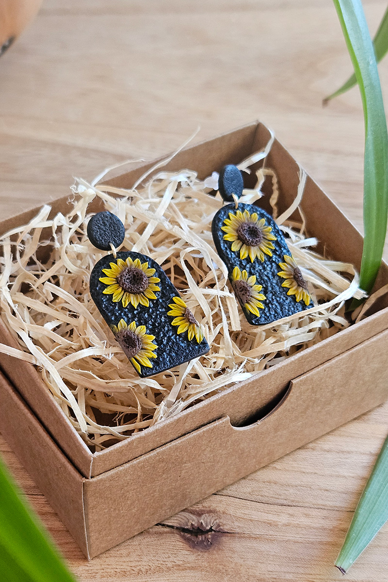 päevalilledega kõrvarõngad