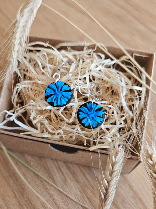 rukkilillega eesti käsitöö kõrvarõngad