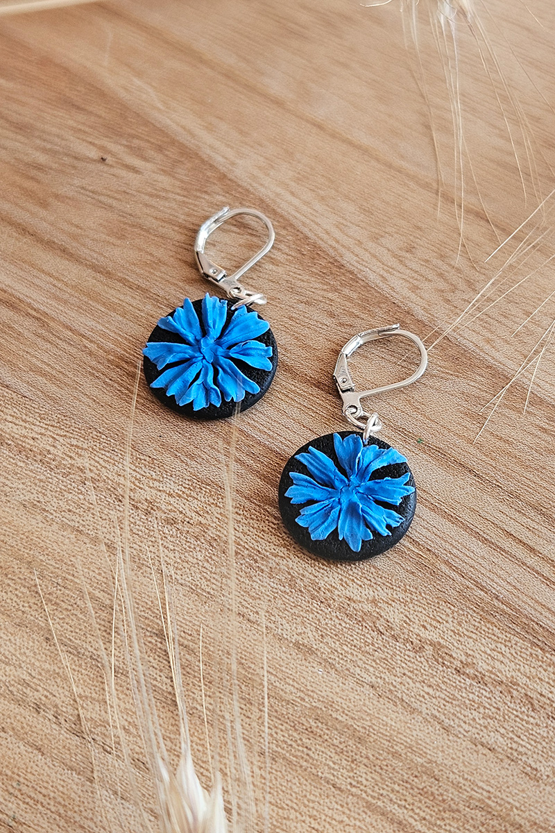 rukkilillega kõrvarõngad