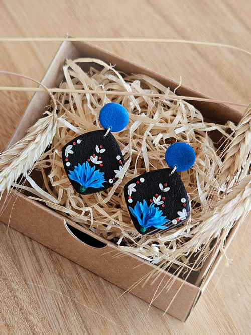 rukkilillega eesti käsitöö kõrvarõngad