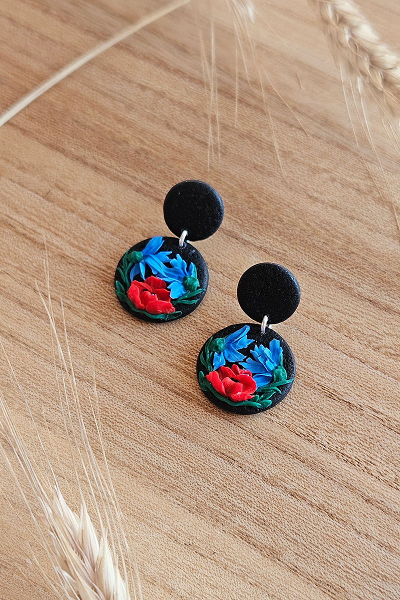 rukkilillega eesti käsitöö kõrvarõngad