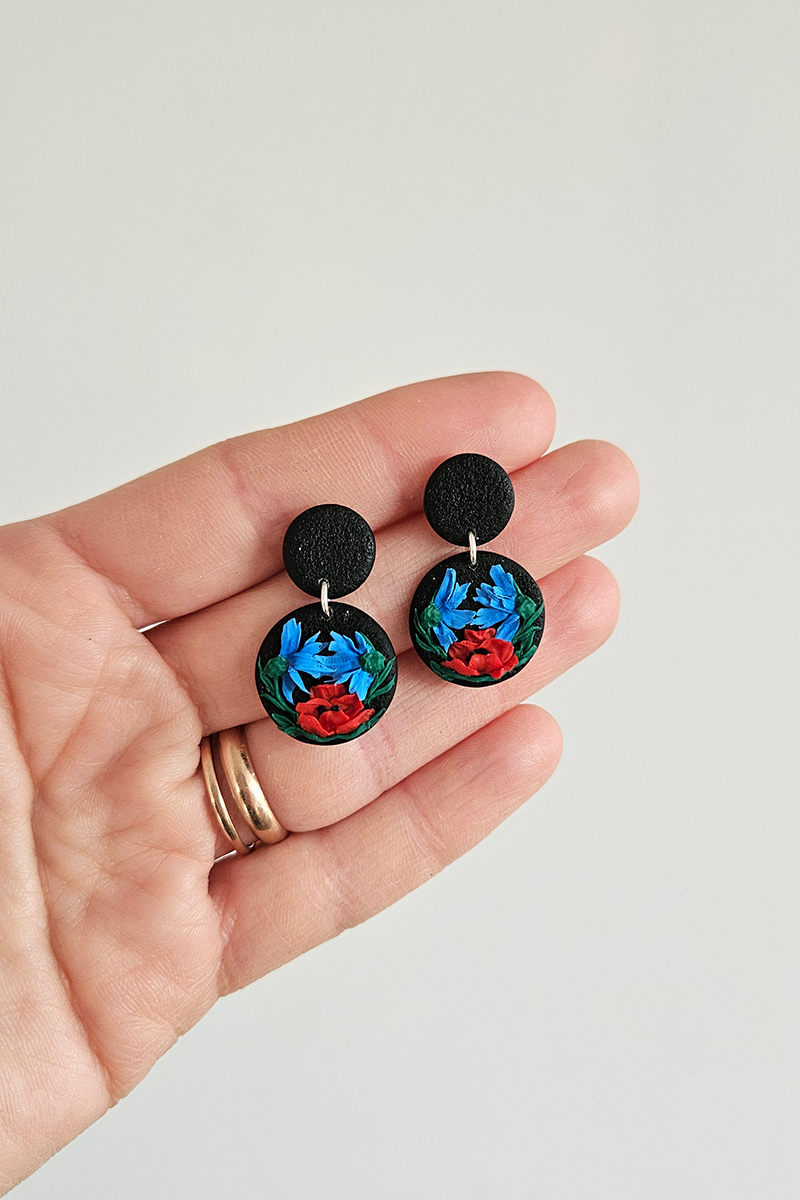 rukkilillega eesti käsitöö kõrvarõngad